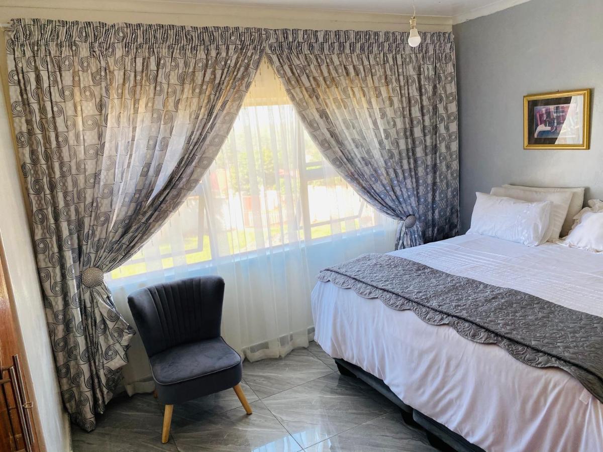 River Valley Guest House Butterworth Buitenkant foto